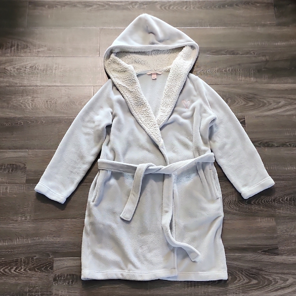 🌹 Victoria's Secret Cozy Plush Robe 🌹